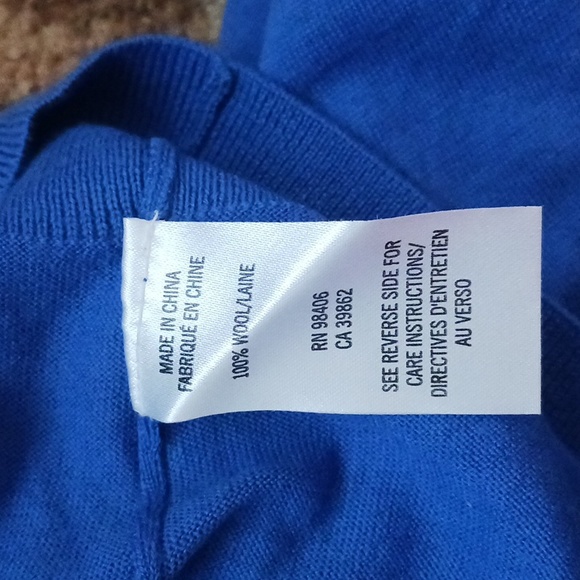 Theory sweater Adrianna vneck long sleeve feather weight cashmere wool blue  L - Picture 8 of 11